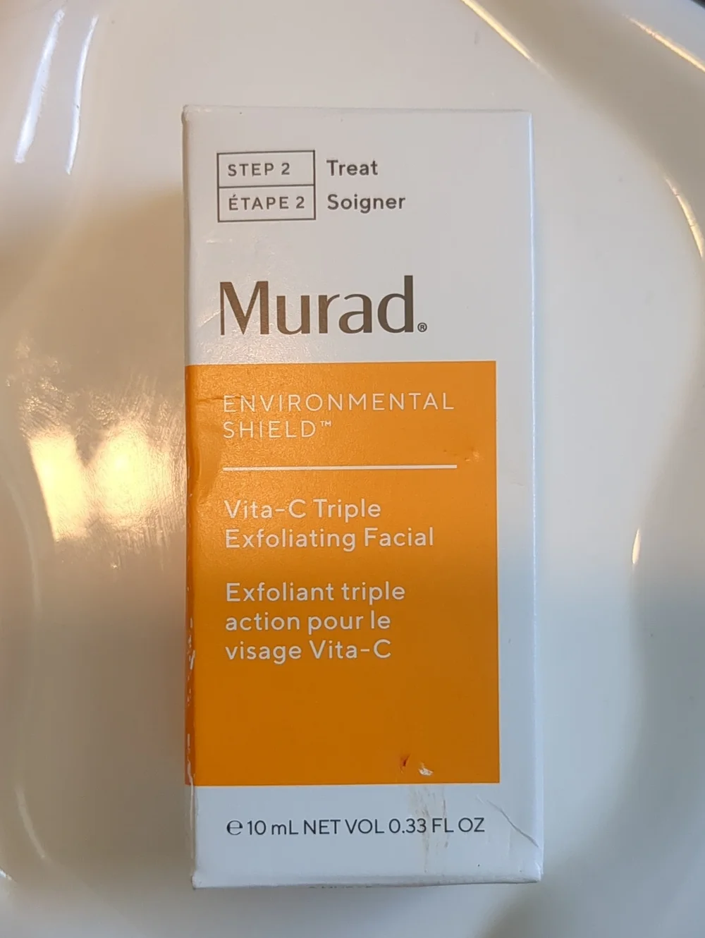 Triple Exfoliating Facial Scrub